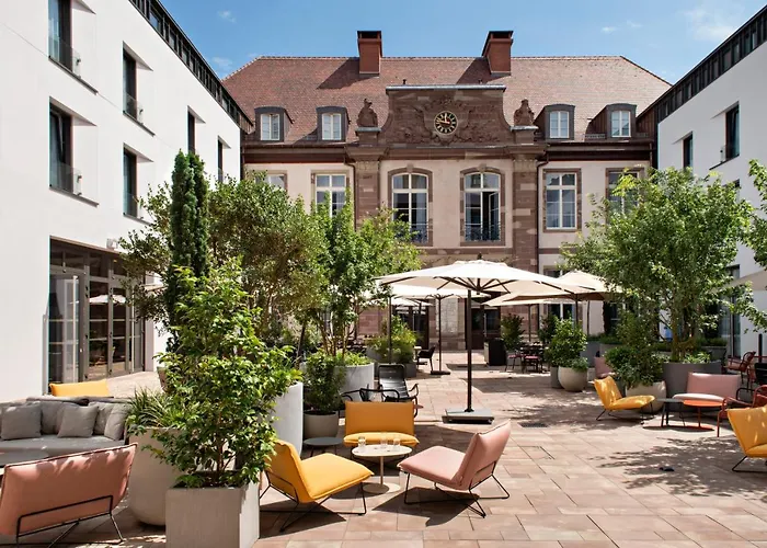Hotel Leonor The Place To Live